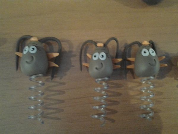 Ponteiras Turma Galinha Pintadina.
